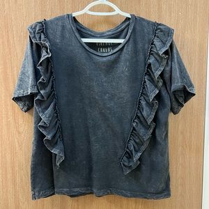 Ruffle tee